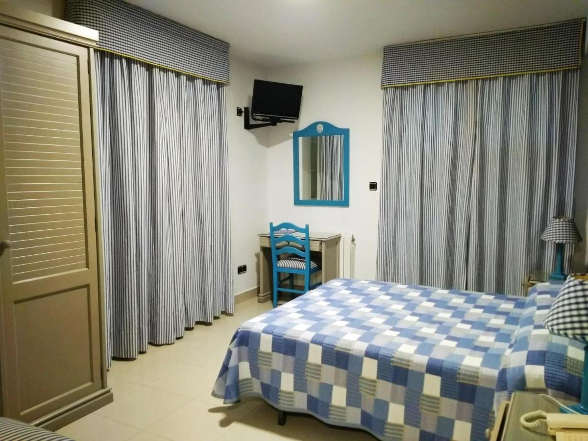 Hotel Pineda Playa Noja Extérieur photo