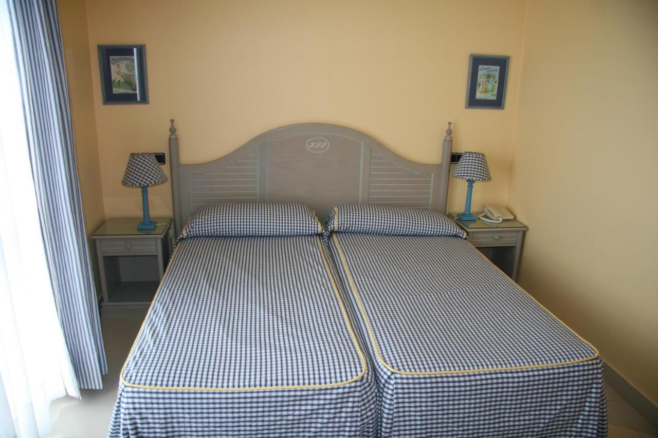 Hotel Pineda Playa Noja Chambre photo